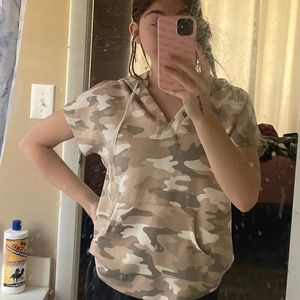 short sleeve sweatshirt